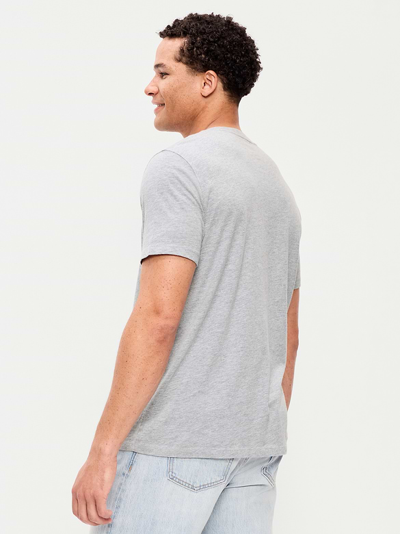 T-shirt henley