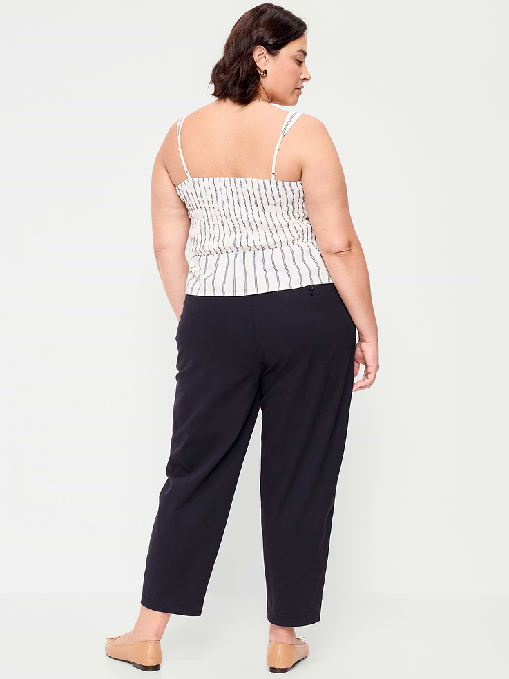 L'image numéro 9 présente Pantalon chino authentique à taille haute