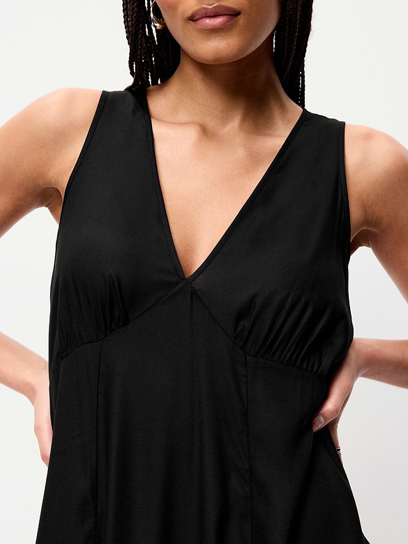 Handkerchief Hem Midi Dress