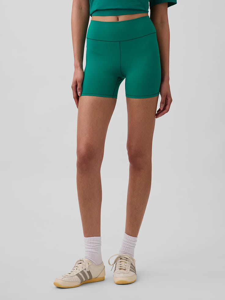 Image number 2 showing, 4" GapFit Smooth Bike Shorts
