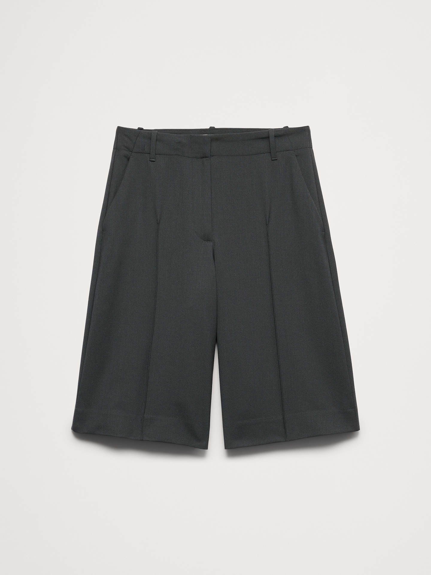 Image number 5 showing, High-Rise Italian Wool Bermuda Short