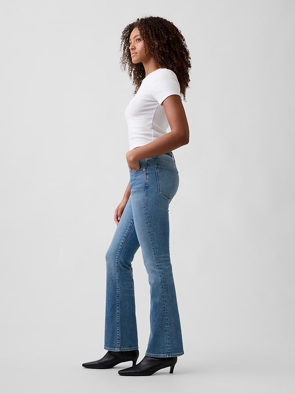 Mid Rise Boot Jeans