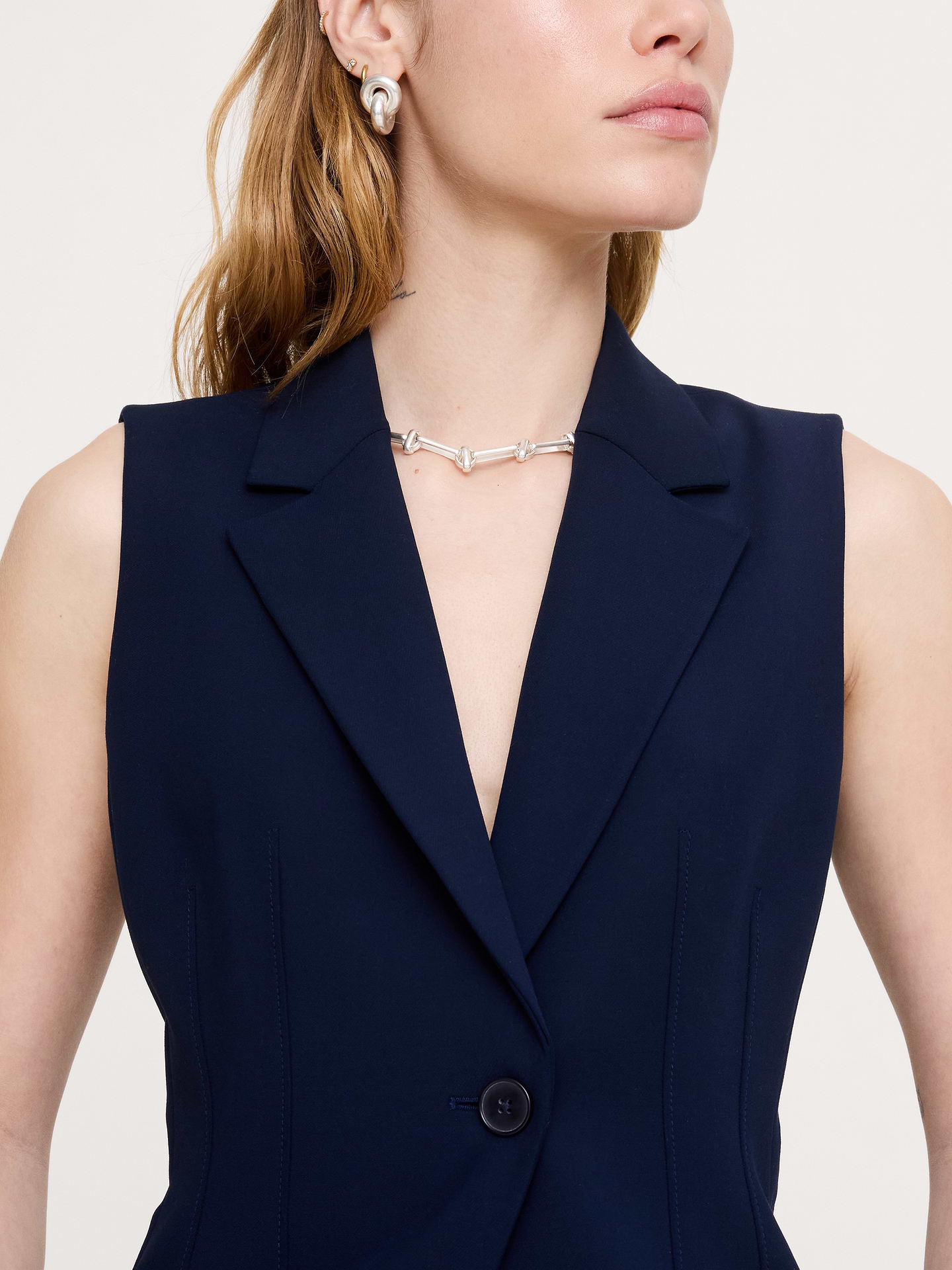 Image number 7 showing, City Stretch Vest