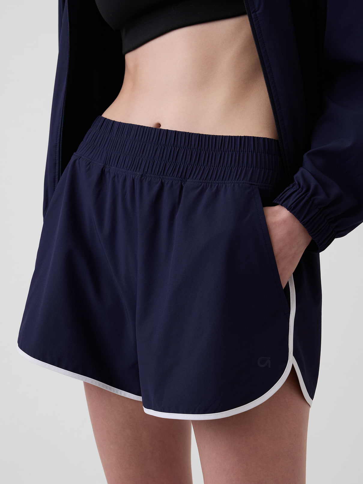 Image number 6 showing, GapFit Tech High Rise Running Shorts