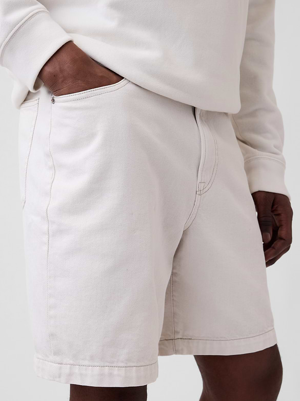 9" Loose Denim Shorts