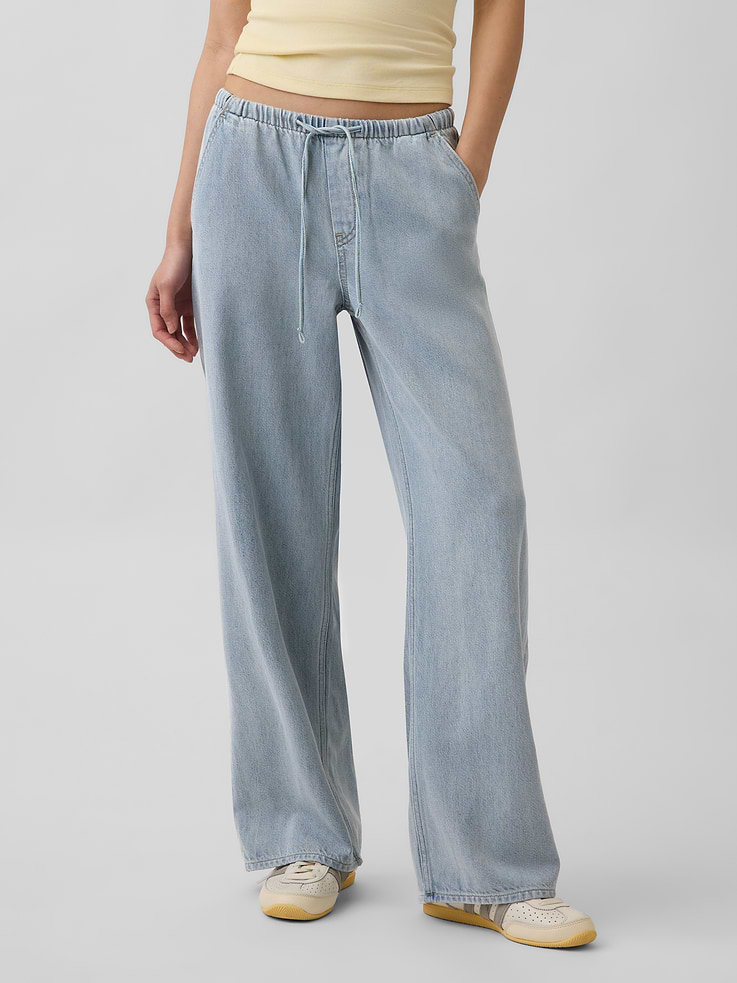 Image number 2 showing, Low Rise UltraSoft Easy '90s Loose Jeans