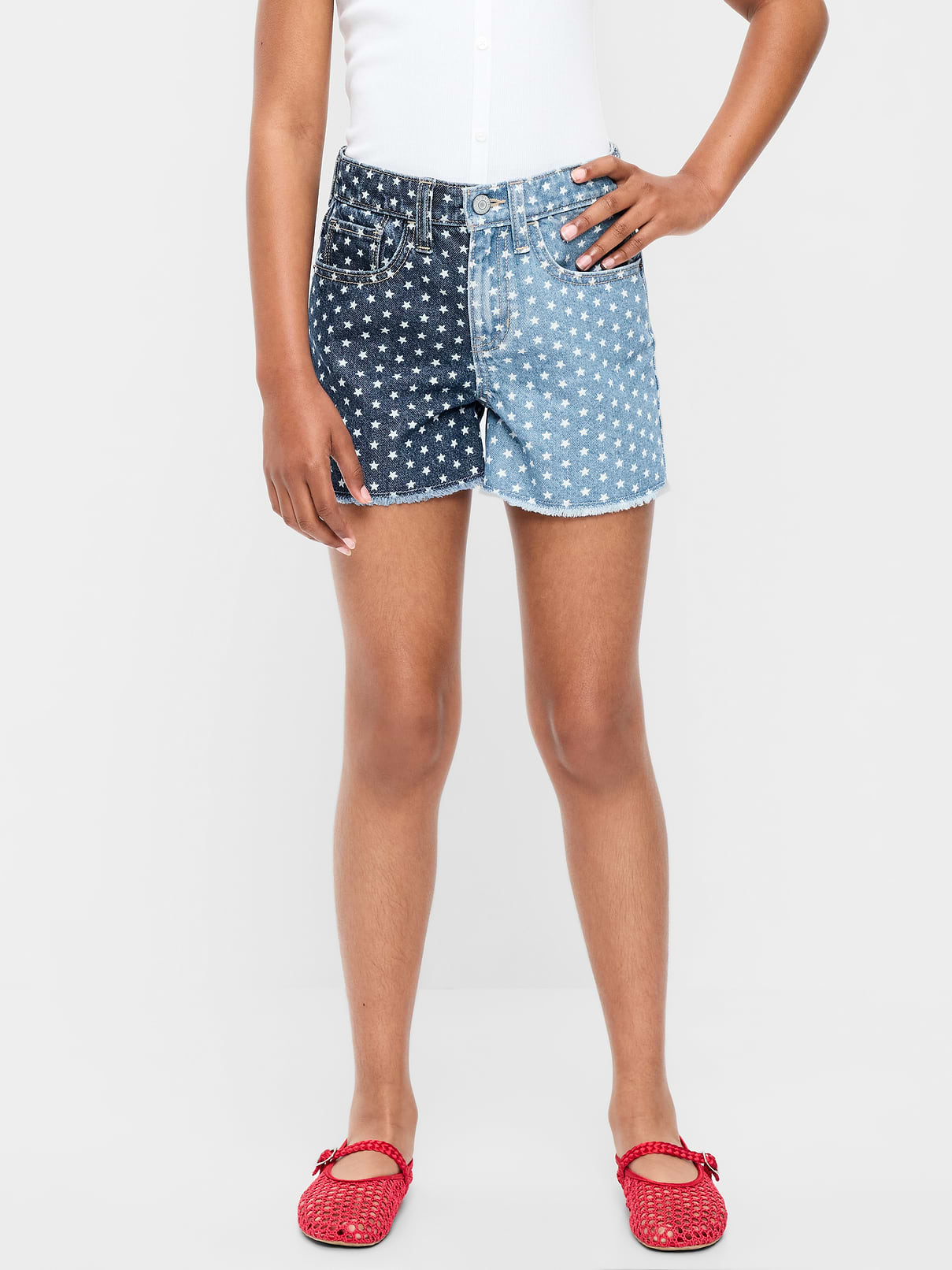 Image number 1 showing, High-Waisted Two-Tone Frayed-Hem Jean Shorts for Girls