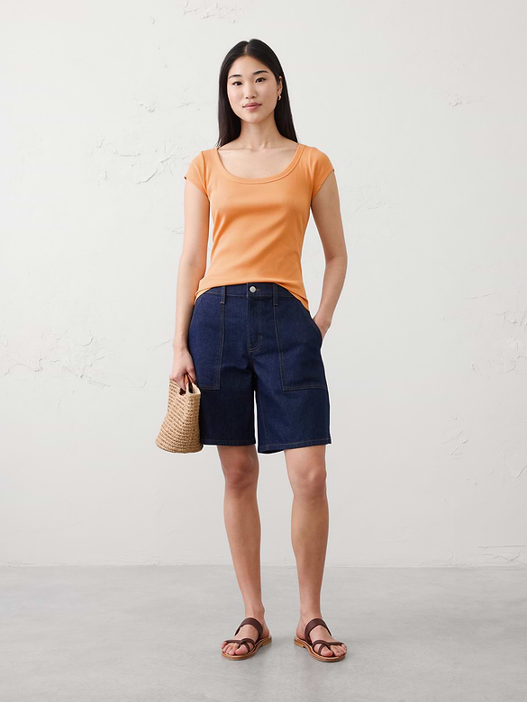 Ribbed Scoop-Neck T-Shirt