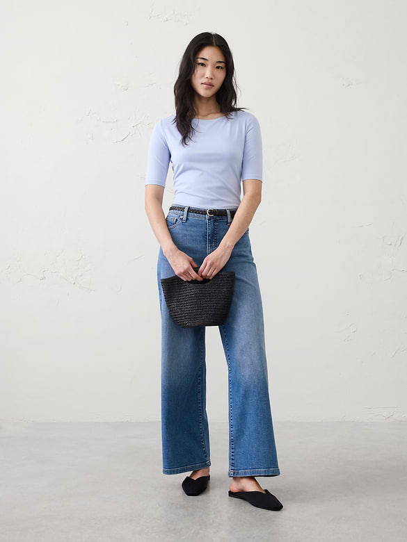 Soft Stretch Elbow-Sleeve Top