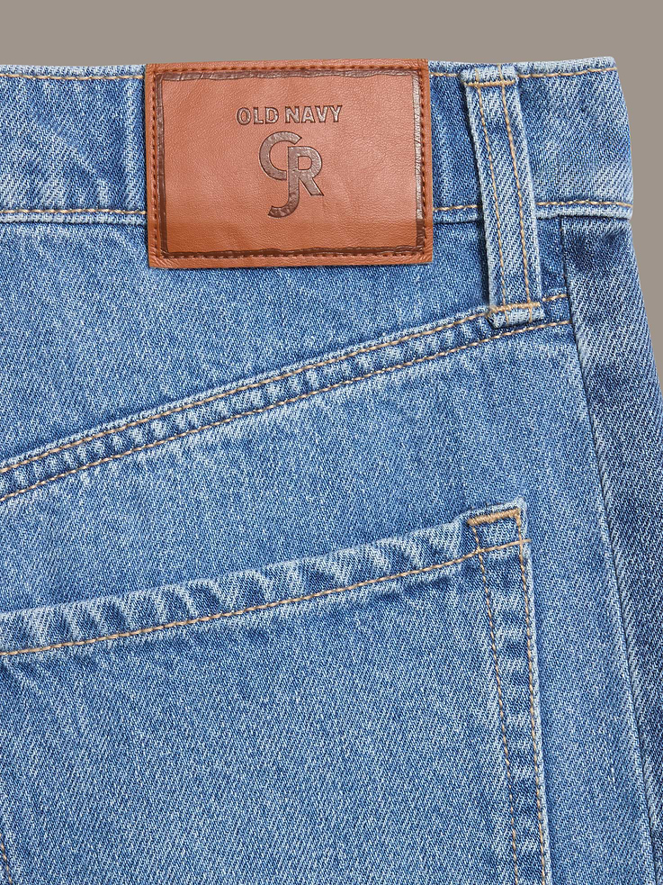 L'image numéro 5 présente Jean coupe généreuse jambe large taille mi-basse à rayures latérales Old Navy x Christopher John Rogers