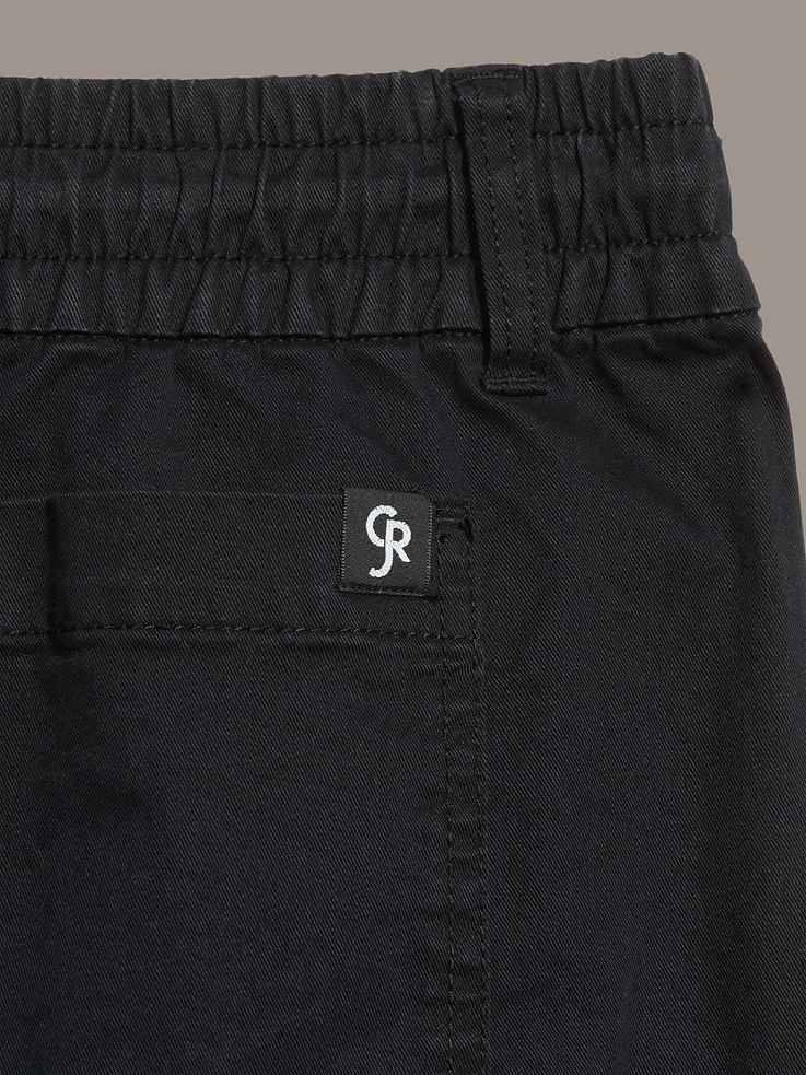 L'image numéro 6 présente Pantalon utilitairecoupe baril à taille extensible haute Old Navy x Christopher John Rogers