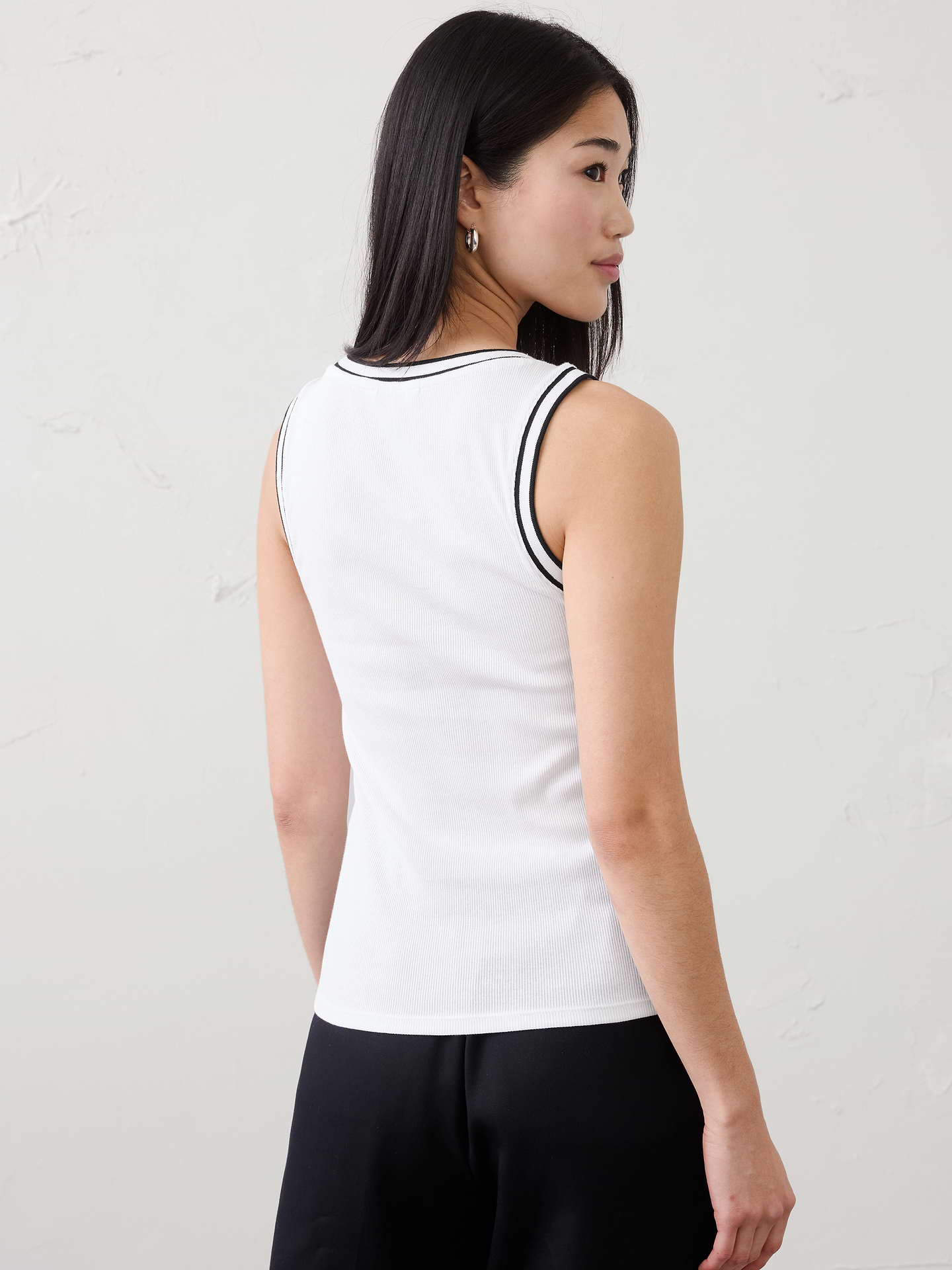 Image number 2 showing, Ribbed Scoop-Neck Tank