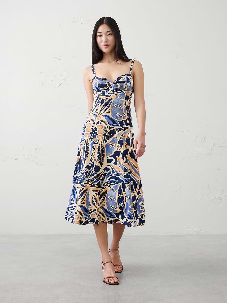 olive green mother of the bride dress Dresses A Line V Neck 3/4 Illusion Sleeves Appliqued Chiffon Floor Length Mother Of The Bride Dresses Elevate your look with length-midi Modelyn Urban Elegant White Color:Turquoise (6)