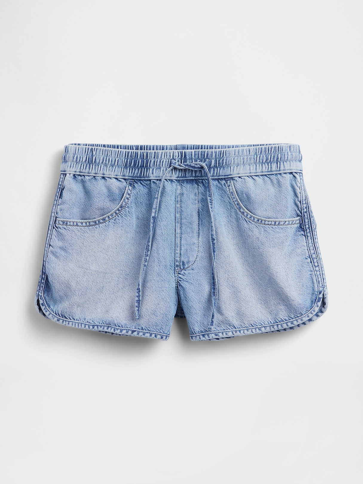 Mid Rise UltraSoft Denim Easy Dolphin Shorts | Gap