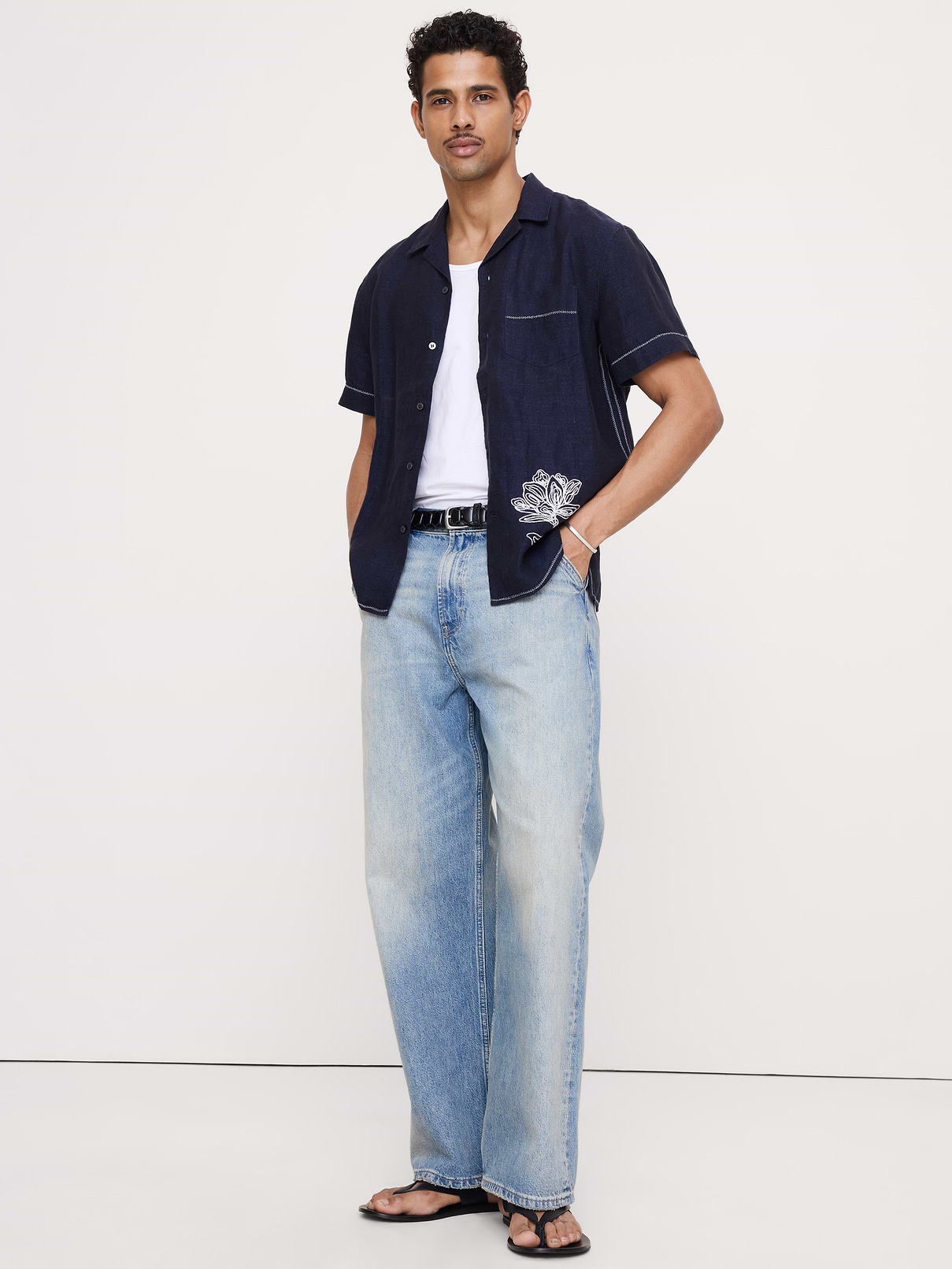 Standard-Fit Embroidered Linen Resort Shirt