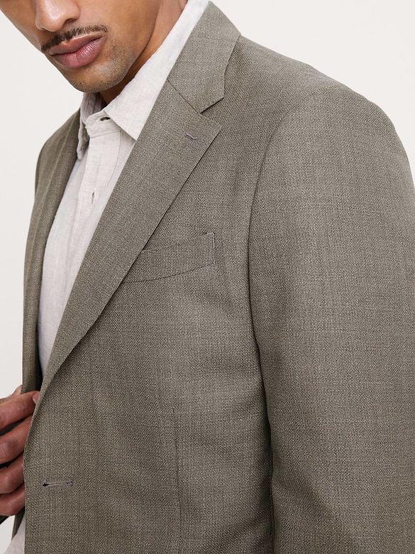 Tailored Slim-Fit Italian Wool Ventile Suit Jacket