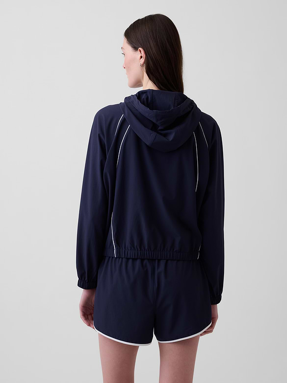 GapFit Tech Windbreaker