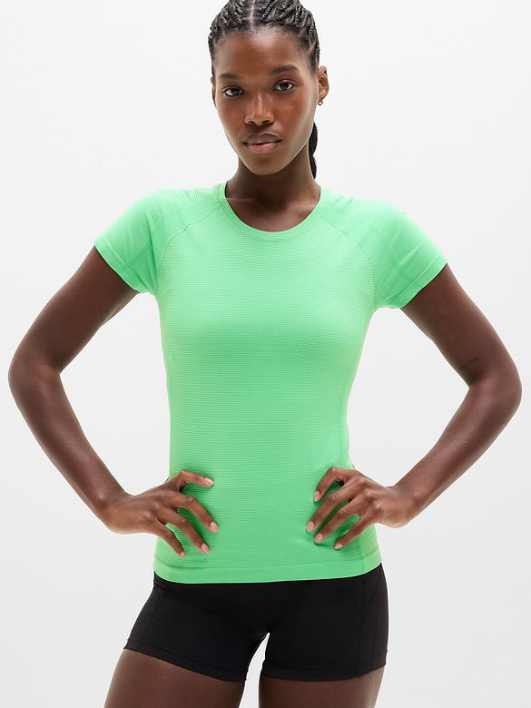 Momentum Flex Tee