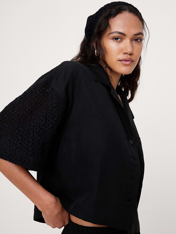 Chemisier droit longueur 3/4 à broderie anglaise en lin Tencel™