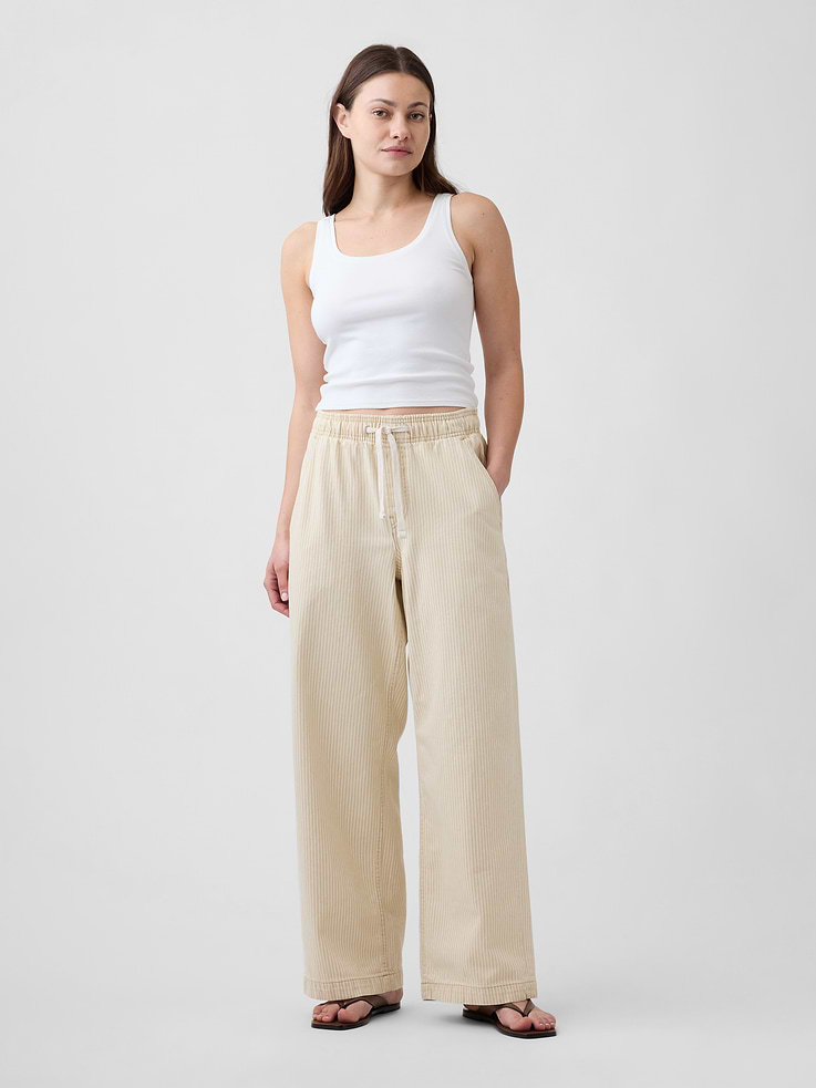 Image 1 of 7, This product is made with/contains 5% recycled cotton. Compared to virgin materials, using recycled materials helps reduce resource use and waste., This product is part of our water-saving Washwell program. Compared with conventional wash methods, Washwell uses at least 20% less water., Non-stretch denim., Color wash., Drawcord ties at elasticized waist, faux fly., Front slant pockets, patch pockets at back., Allover stripes., This product was made in a factory that invests in gender equity and women’s empowerment through RISE. Learn more at gapinc.com/equity., Product #1172644