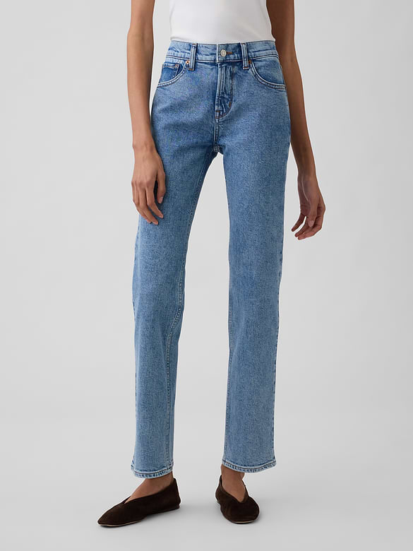 Mid Rise '90s Slim Straight Jeans