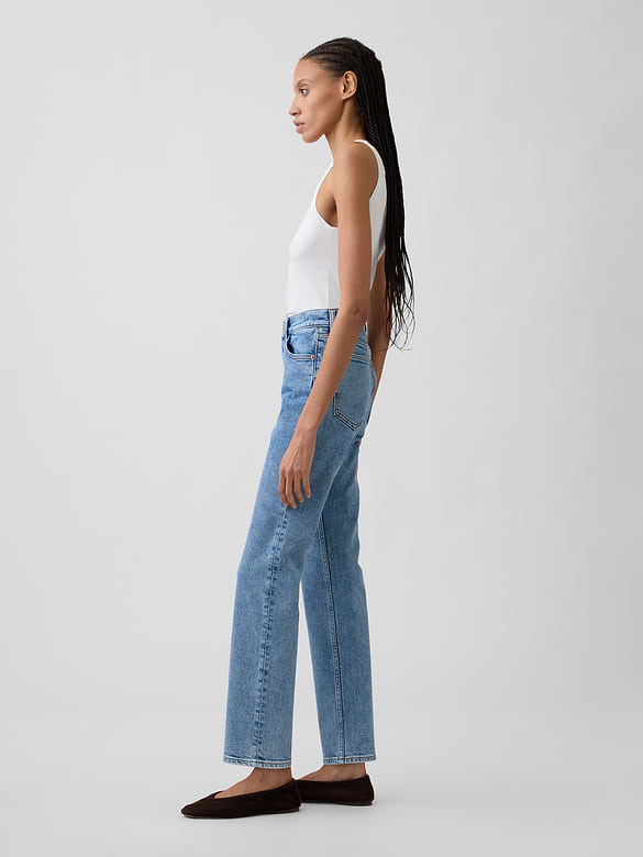 Mid Rise '90s Slim Straight Jeans