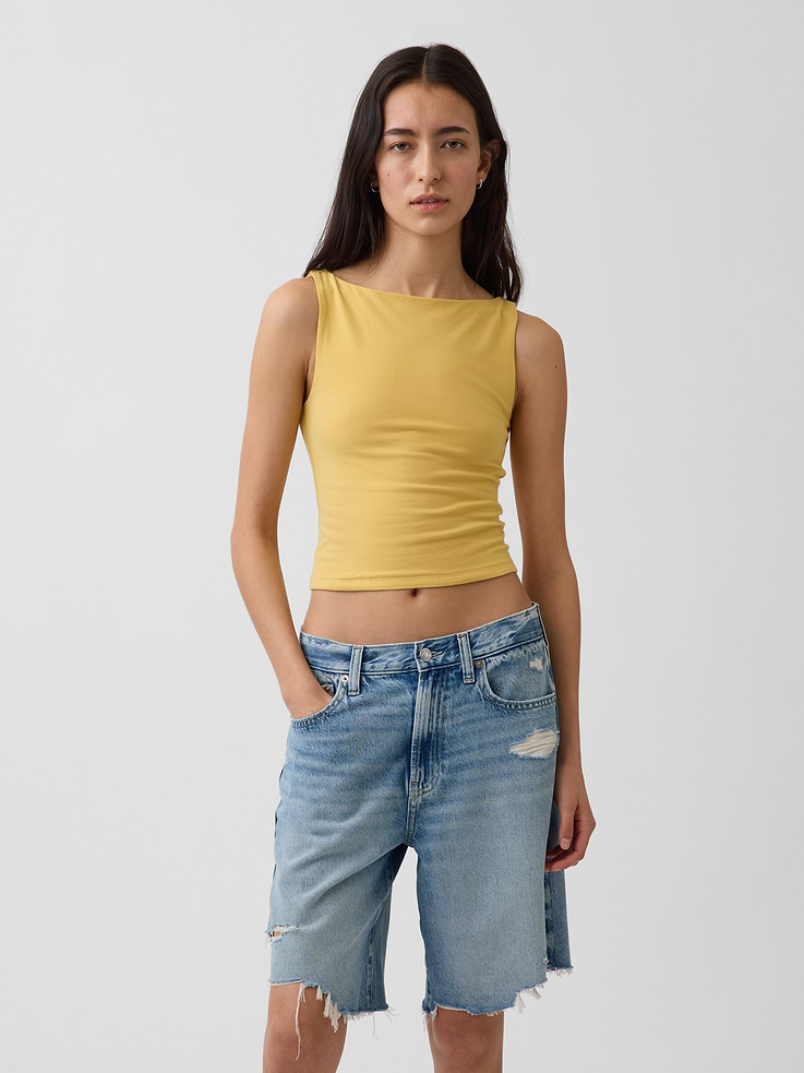 L'image numéro 1 présente Camisole courte à encolure bateau en jersey moulant