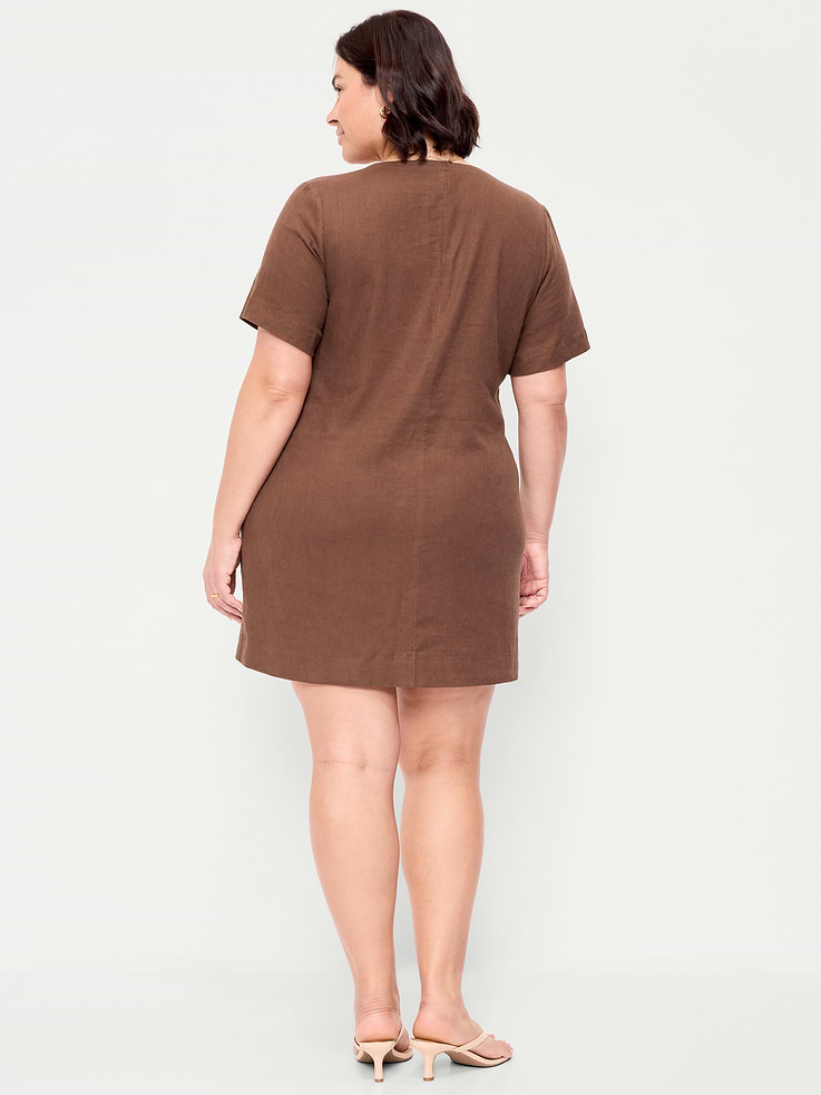 Image number 9 showing, Short-Sleeve V-Neck Mini Shift Dress