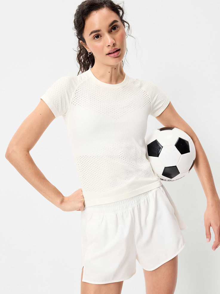 Image number 3 showing, Seamless Textured Cropped T-Shirt