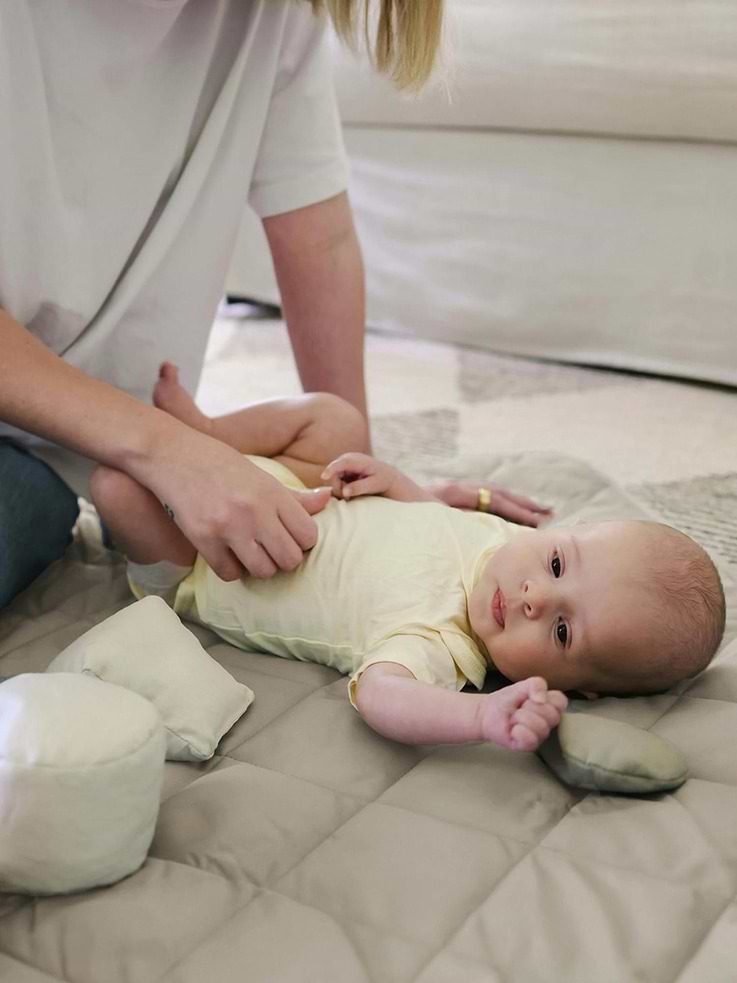 Image number 6 showing, Snuggle Me Play Mat