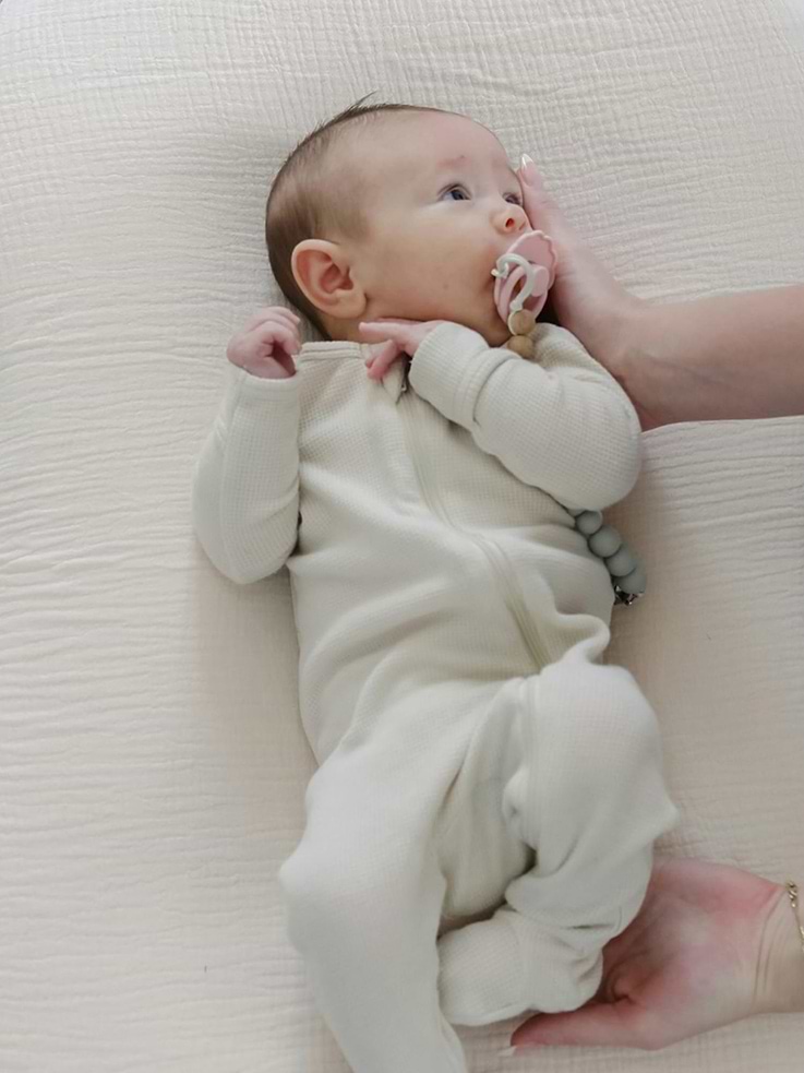 Image number 5 showing, Snuggle Me Lounger Curve Muslin Cover