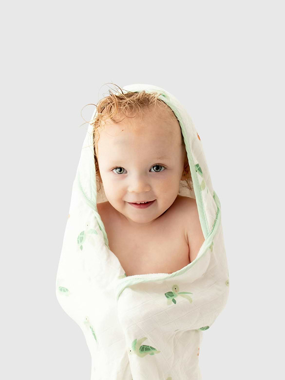 Bamboo Little Turtle Hooded Towel Set