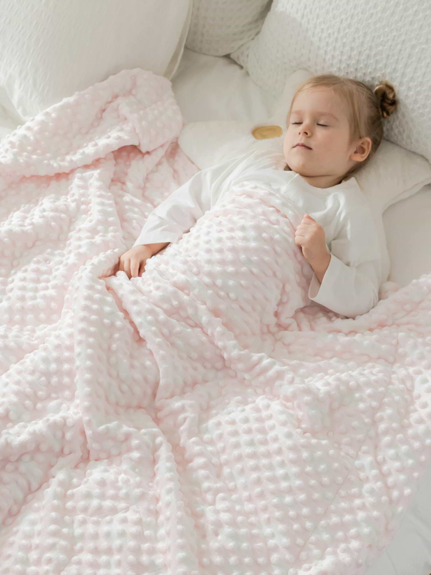 Image 2 of 3, Bamboo Little Pink Cozy Cloud Blanket