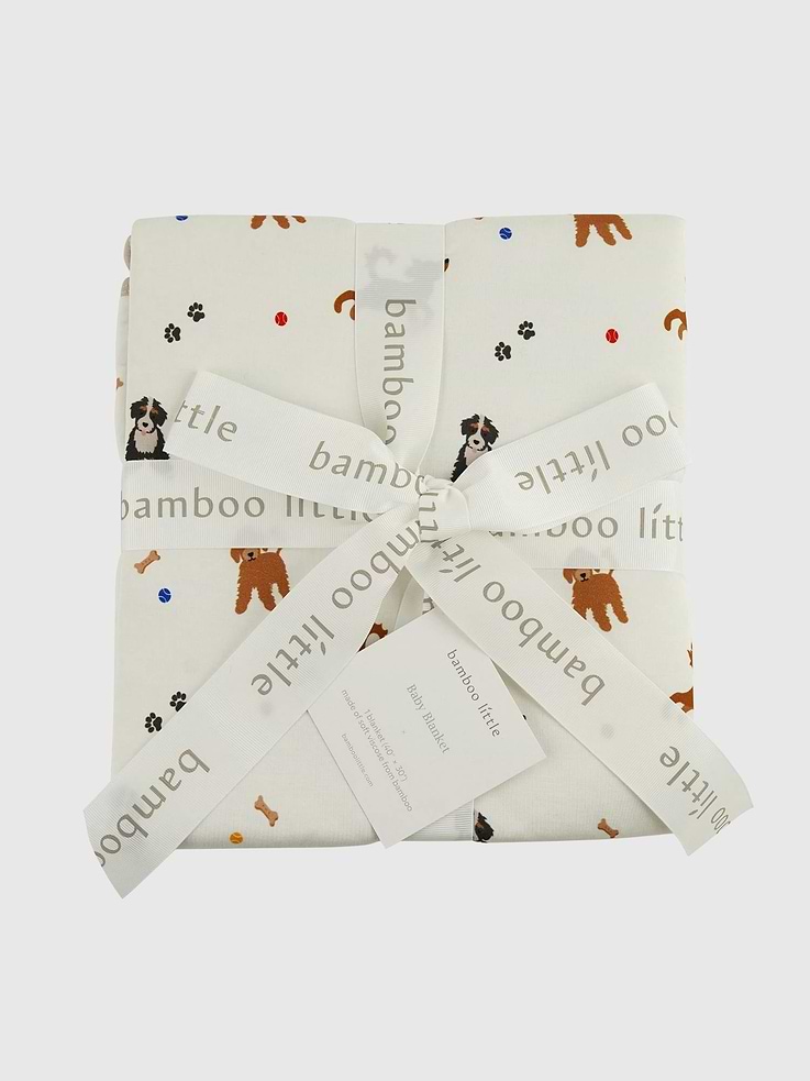 Image 1 of 2, Our baby blankets are crafted from luxuriously soft viscose made from bamboo, offering a gentle touch against your little one’s delicate skin., Measuring 40" x 30", these blankets are lightweight, breathable, and perfect for snuggles, tummy time, or layering.