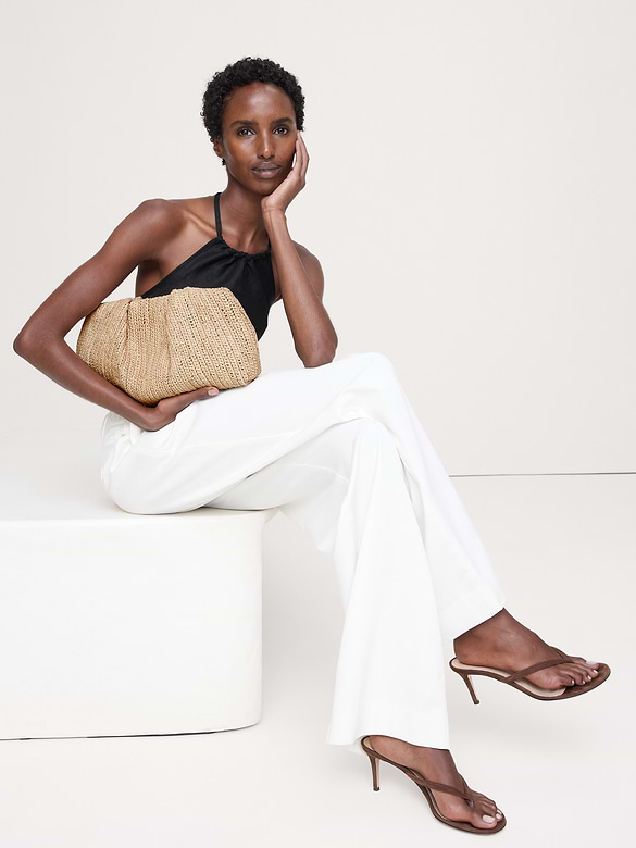 Pochette en raphia