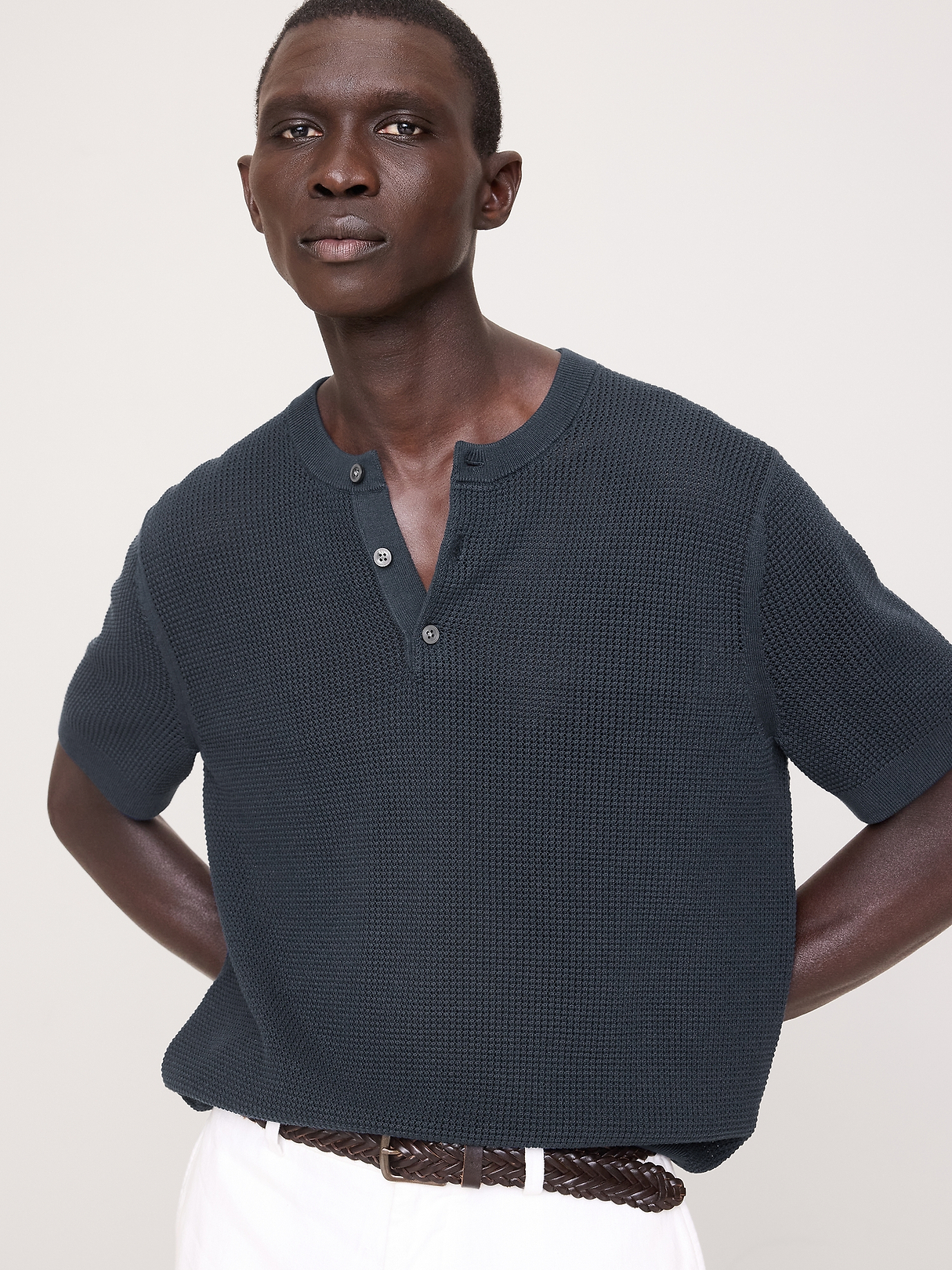 トップス ARGUE COTTON SILK MODEST HENLY T-SHITS Cotton-Silk Henley T-Shirt | Banana Republic