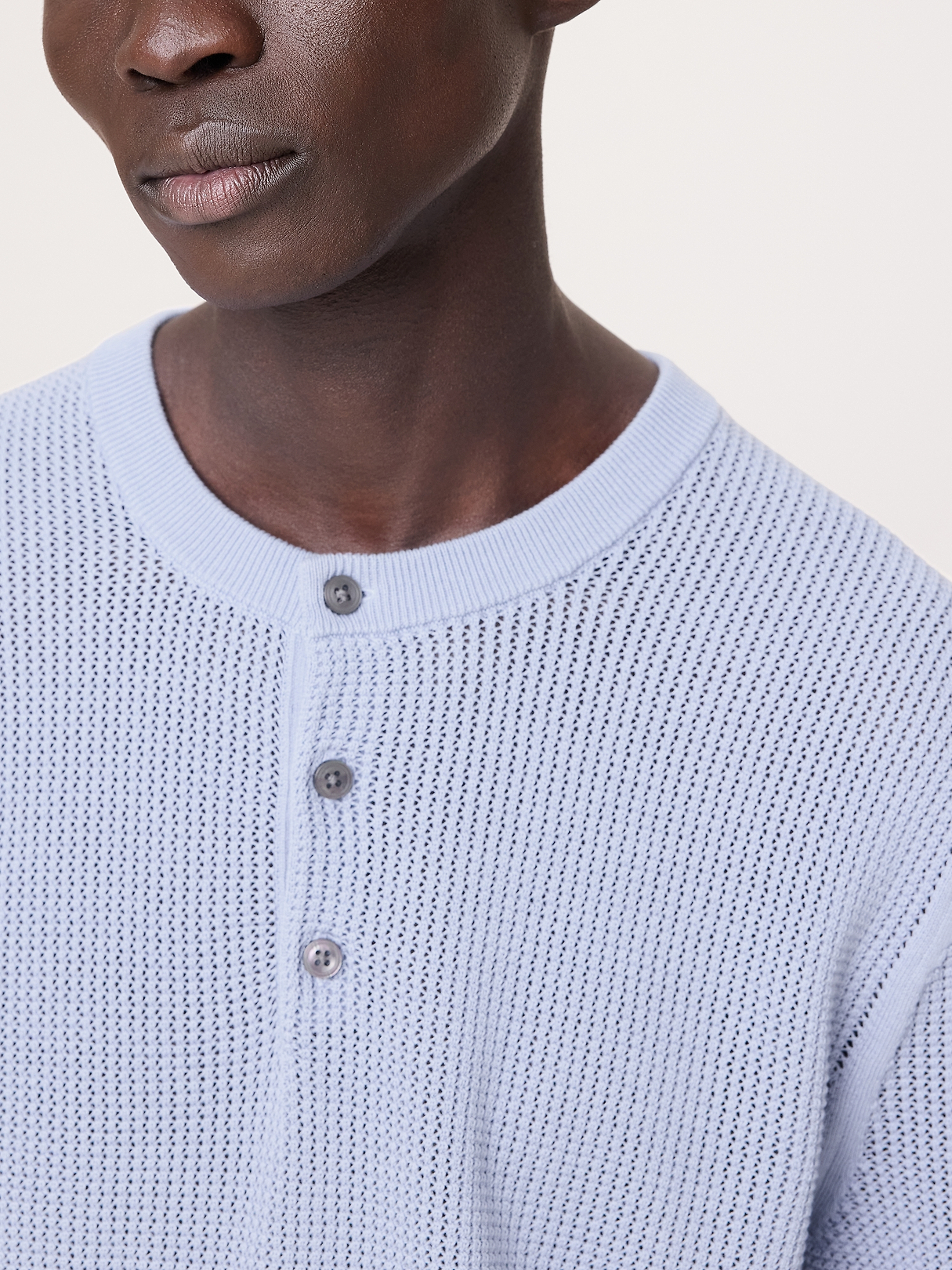トップス ARGUE COTTON SILK MODEST HENLY T-SHITS Cotton-Silk Henley T-Shirt | Banana Republic