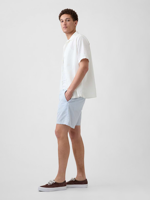 7" Essential Seersucker Shorts