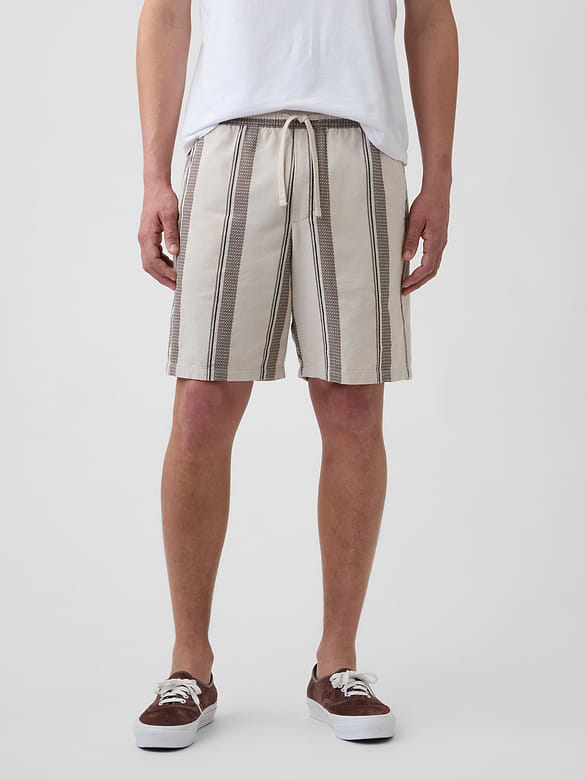 7" Easy Textured Stripe Shorts