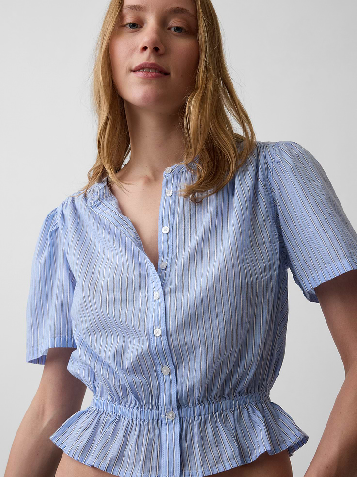Image number 4 showing, Button-Front Crop Peplum Top