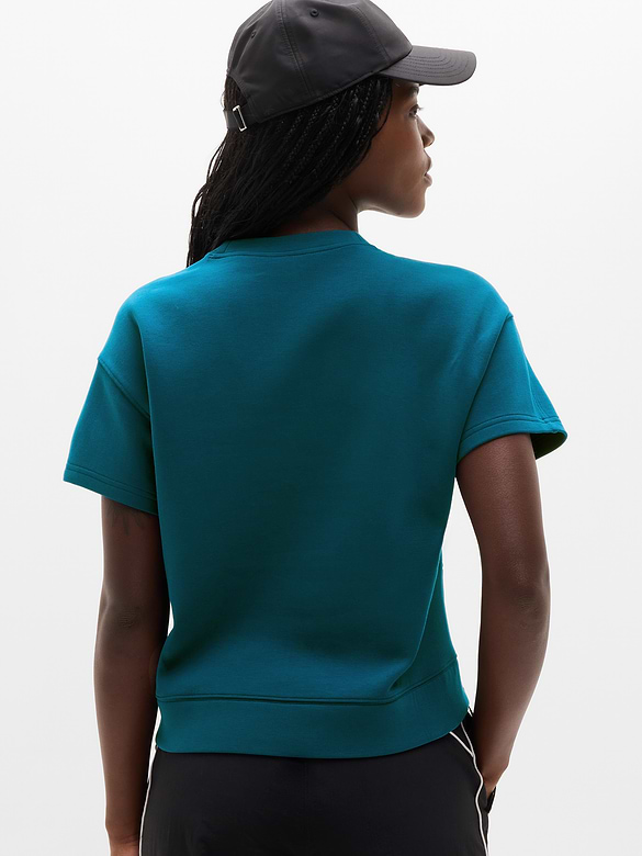 Form Knit Sweatshirt Tee