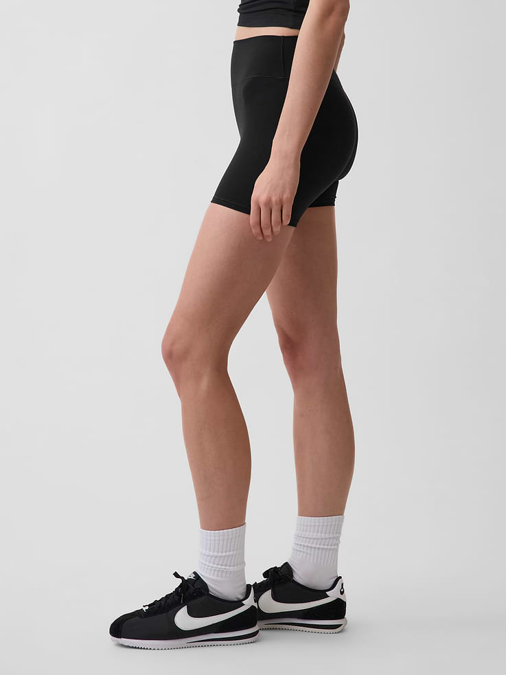 Image number 3 showing, 4" GapFit Smooth Bike Shorts