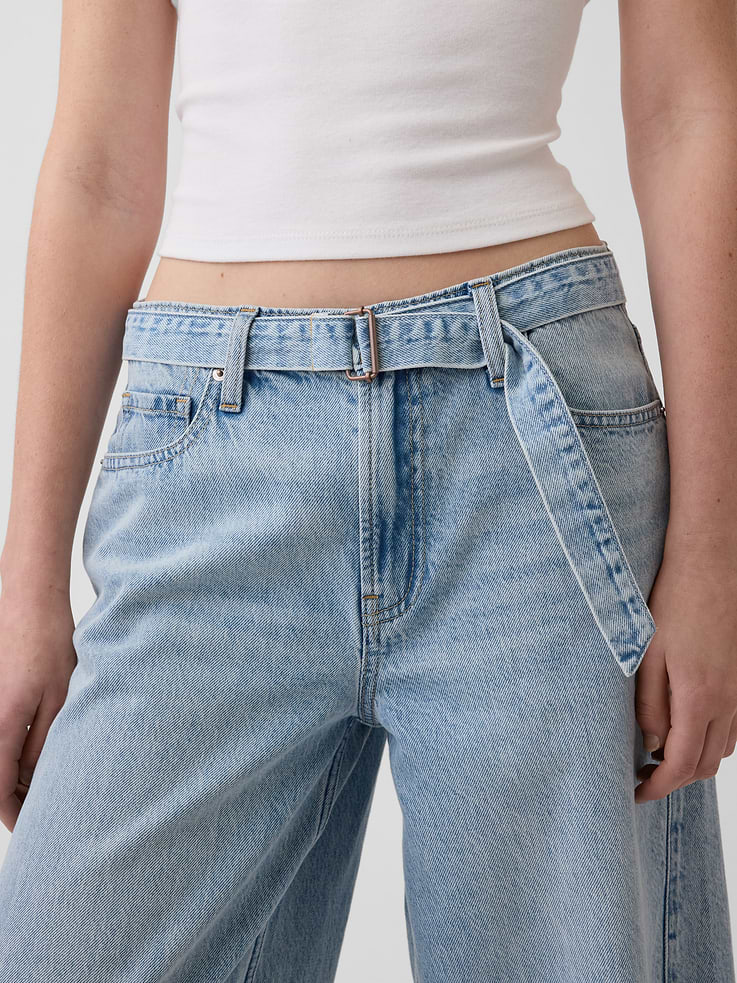 Image number 6 showing, Mid Rise Belted Baggy Jeans