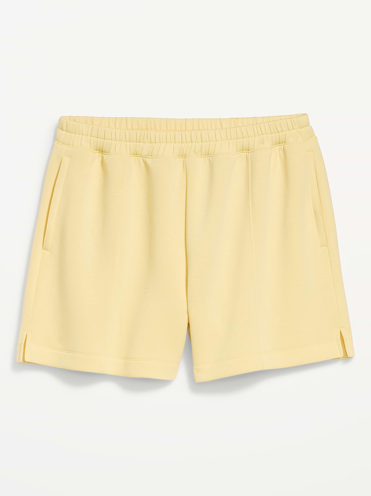 L'image numéro 7 présente Short à taille haute en molleton raffiné, entrejambe de 12,5 cm