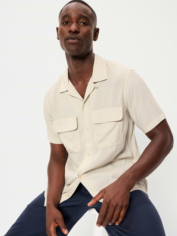 Chemise de vacances à manches courtes