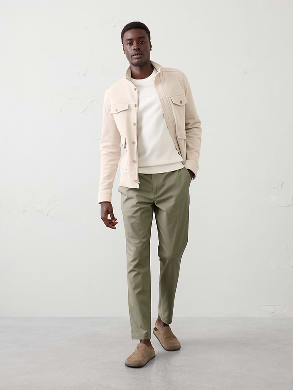Athletic-Fit Summerweight Chino
