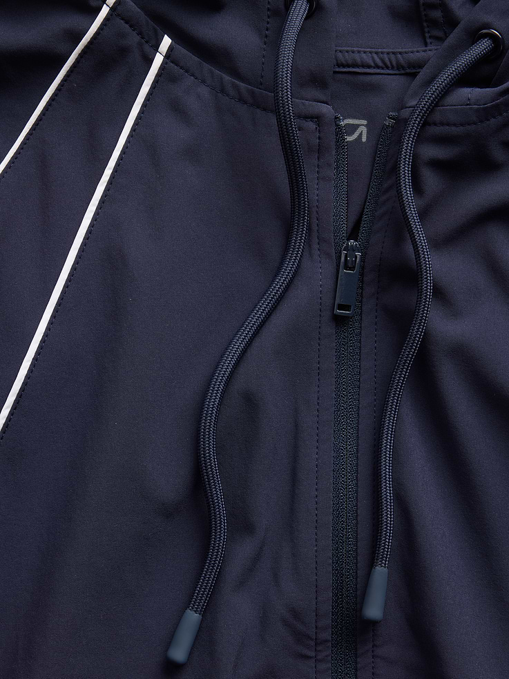 Image number 4 showing, GapFit Tech Windbreaker