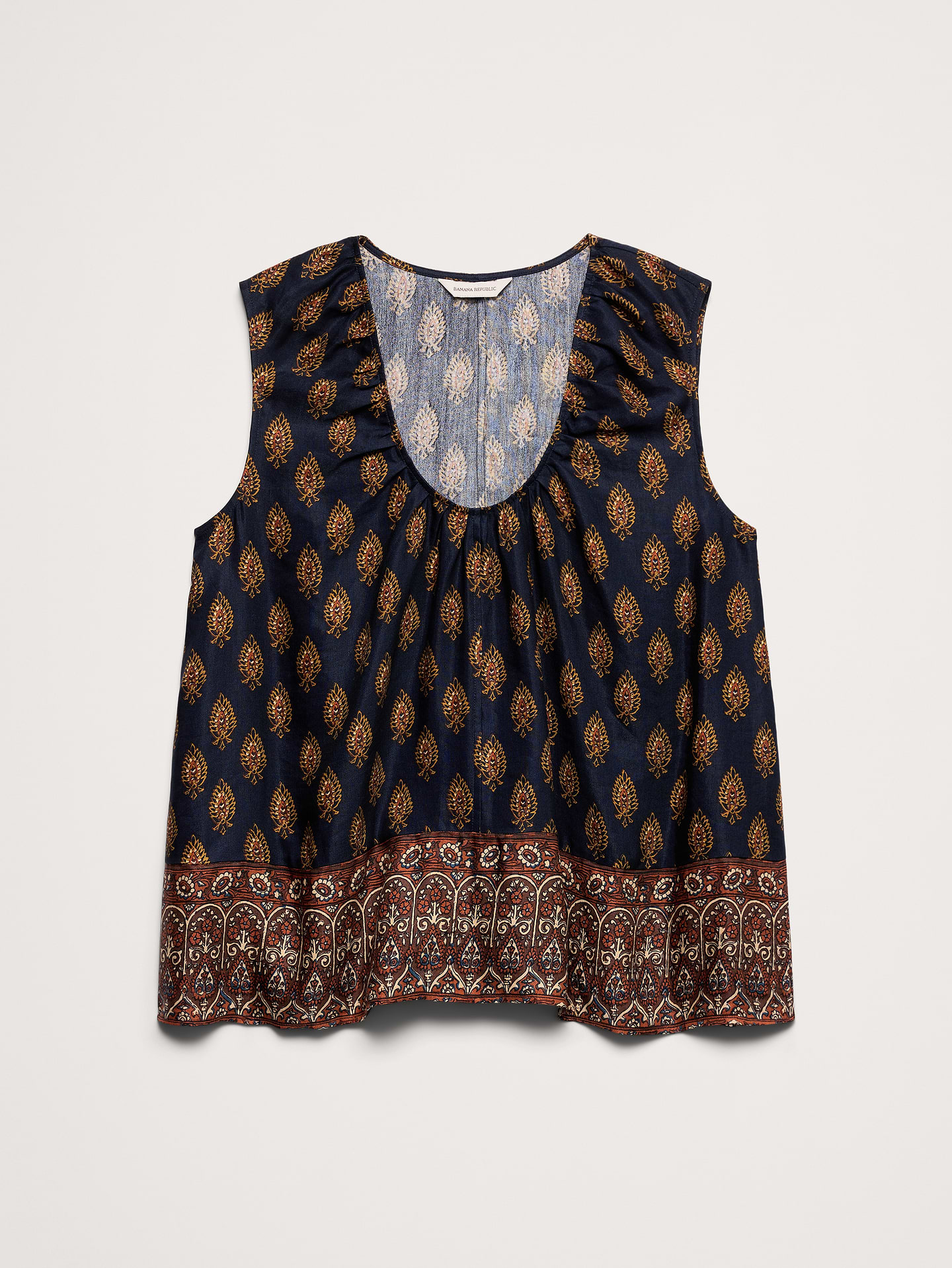 Image number 5 showing, Viscose-Linen Scoop-Neck Tank