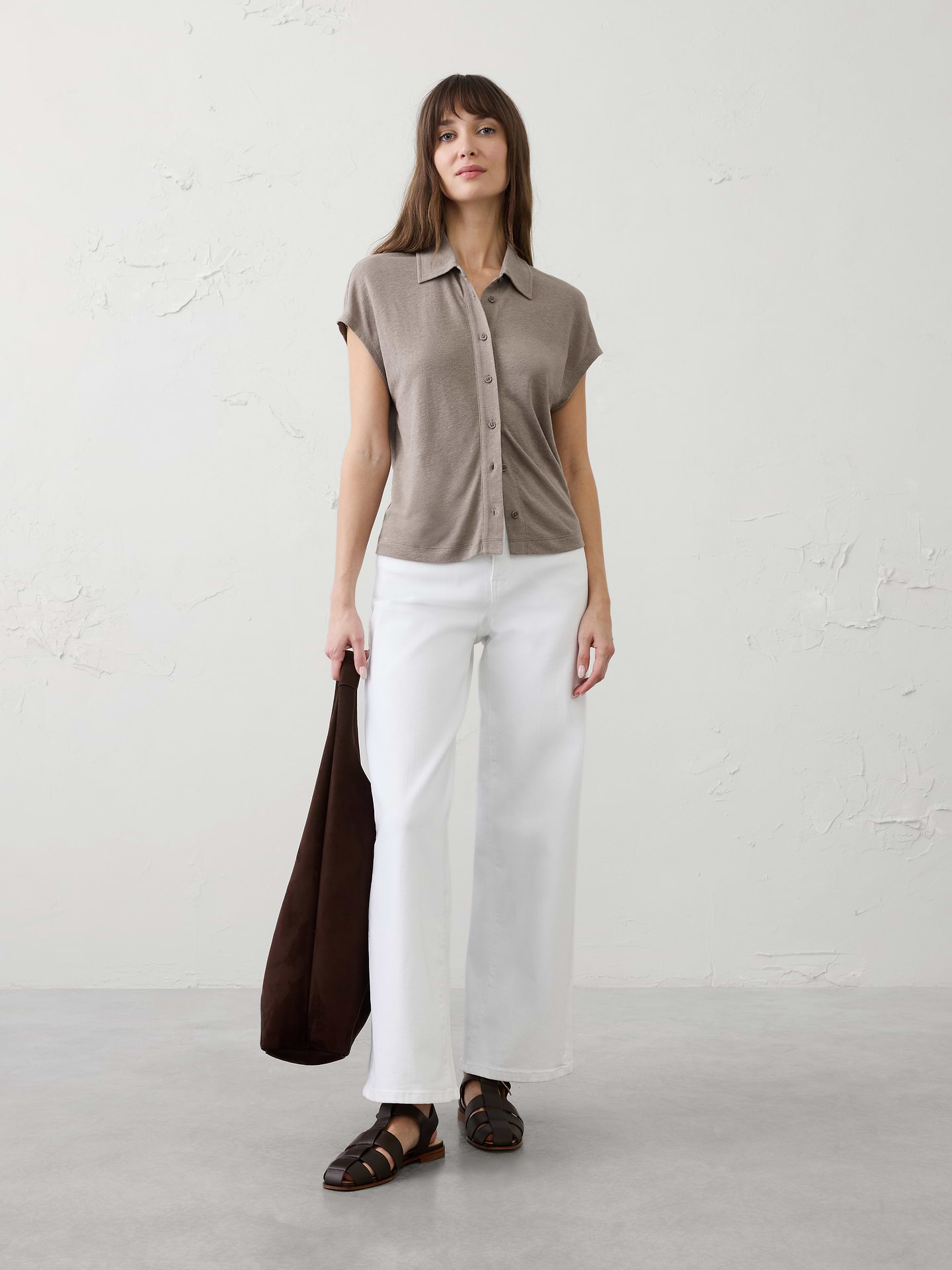Image number 1 showing, Linen-Blend Collared Top