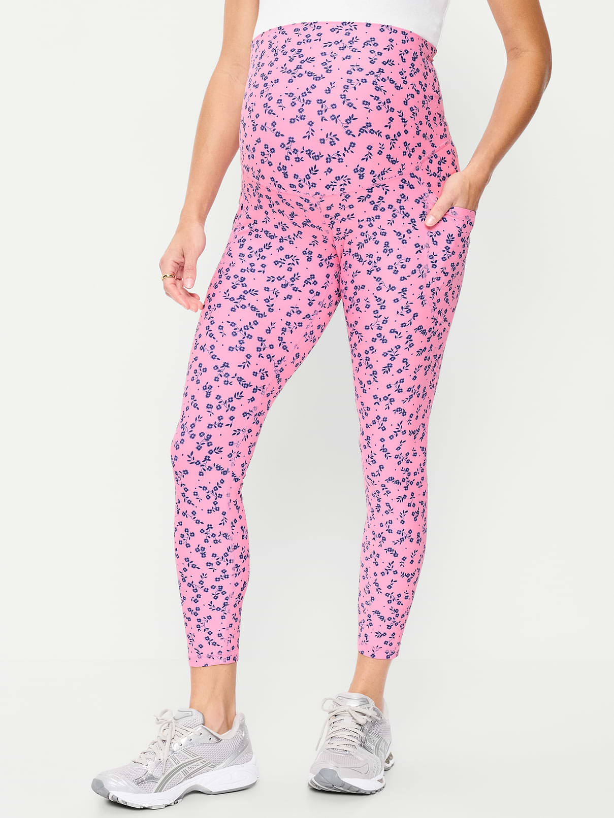 L'image numéro 1 présente Legging PowerSoft longueur 7/8 à panneau couvrant de Maternité